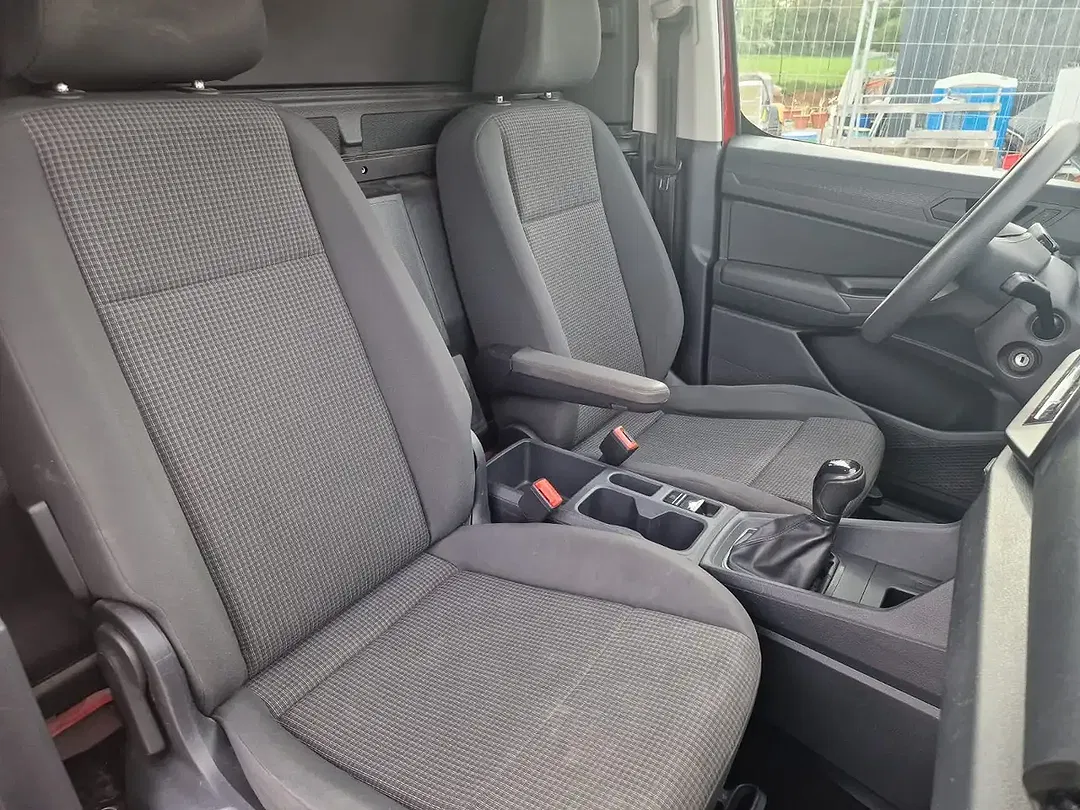 Volkswagen Caddy - Thumbnail 6