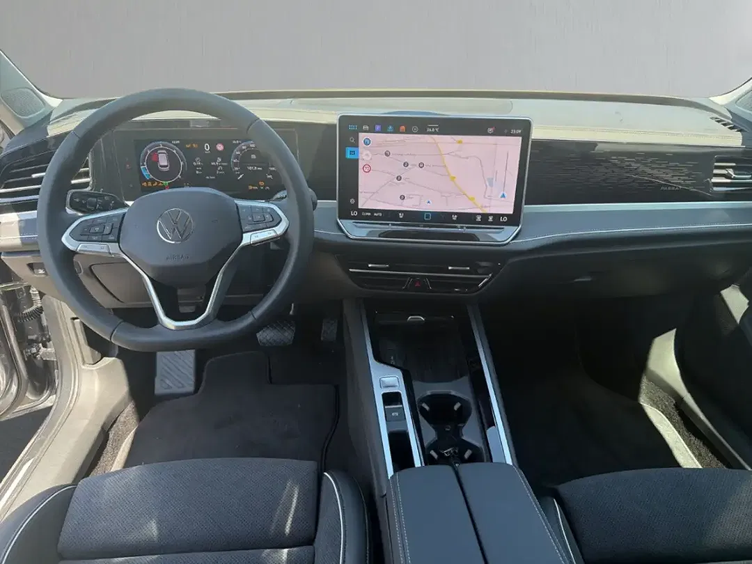 Volkswagen Passat Variant - Thumbnail 15