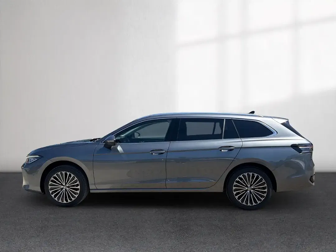 Volkswagen Passat Variant - Thumbnail 2
