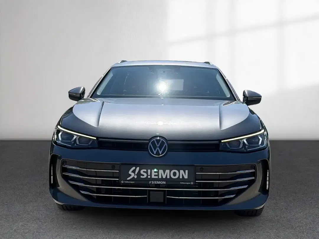 Volkswagen Passat Variant - Thumbnail 8