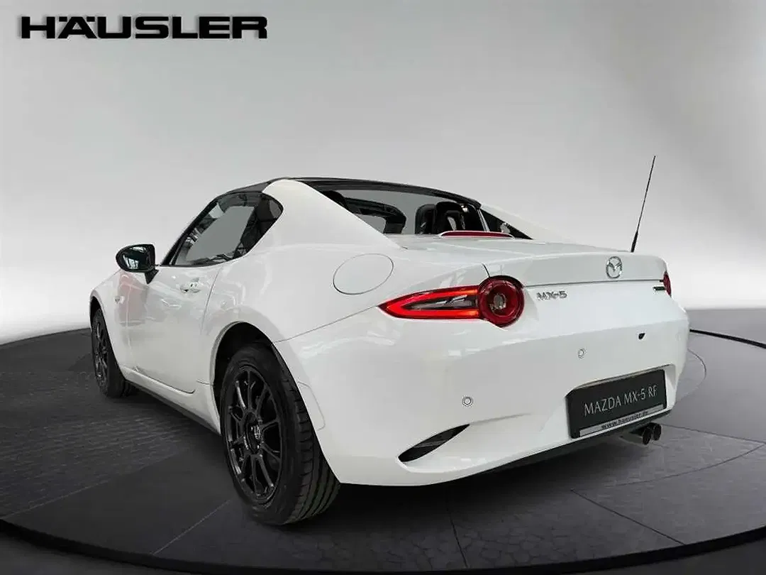 Mazda MX-5 - Thumbnail 3