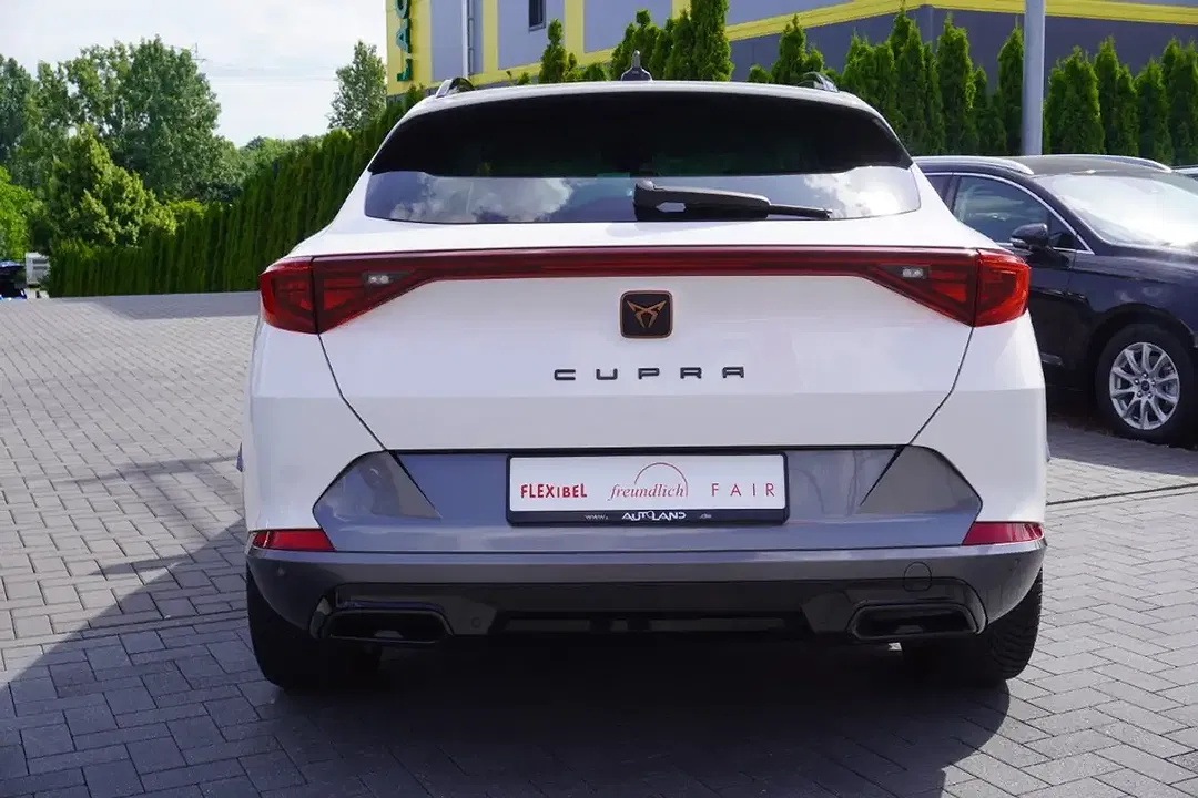 CUPRA Formentor - Thumbnail 3