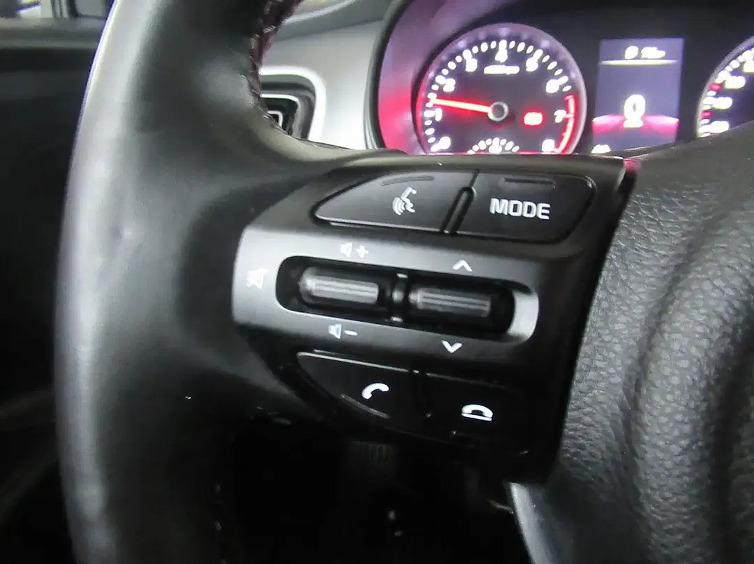 Kia Stonic - Thumbnail 10