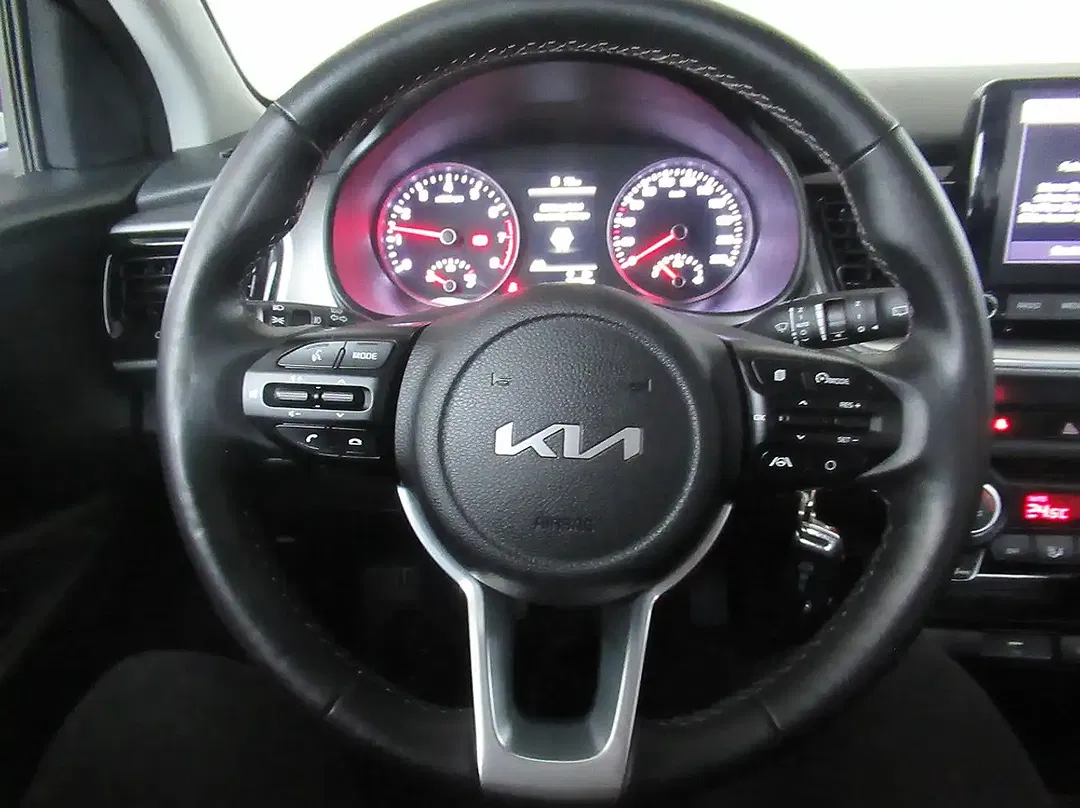 Kia Stonic - Thumbnail 9