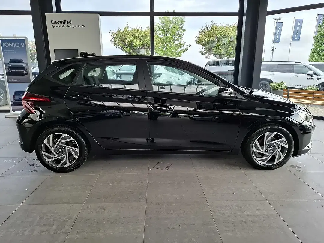 Hyundai i20 - Thumbnail 5