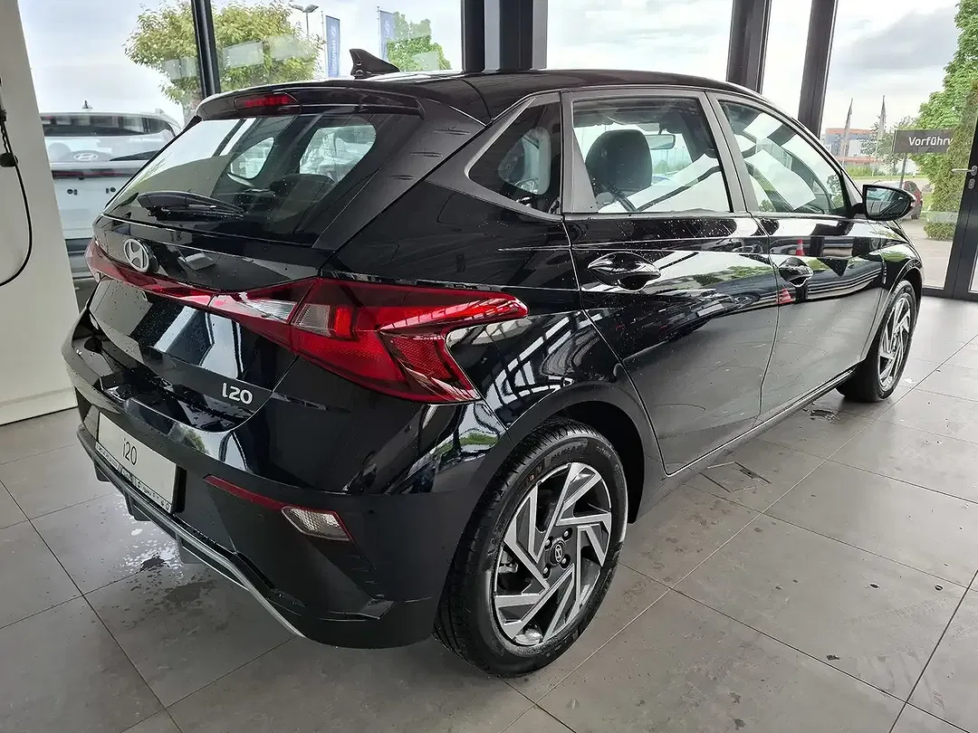 Hyundai i20 - Thumbnail 6
