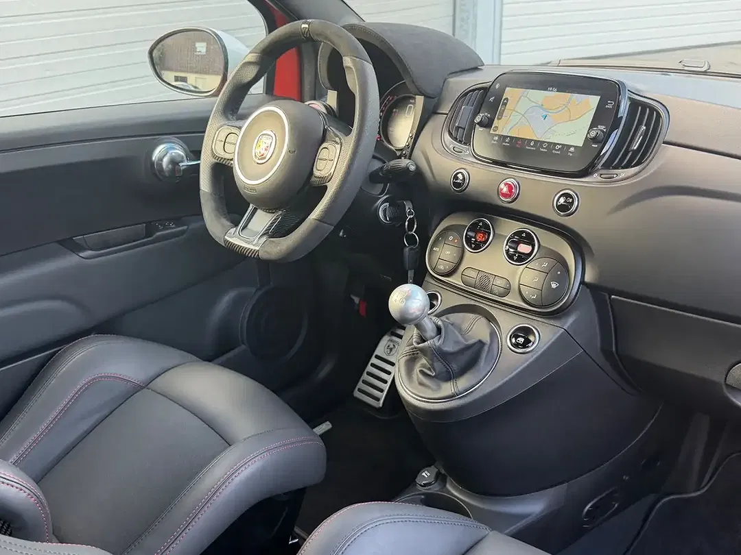 Abarth 695 - Thumbnail 12