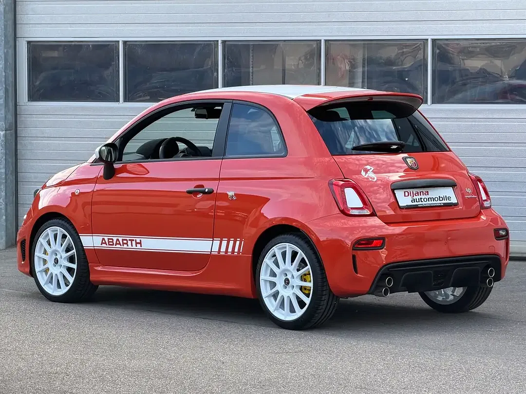 Abarth 695 - Thumbnail 3