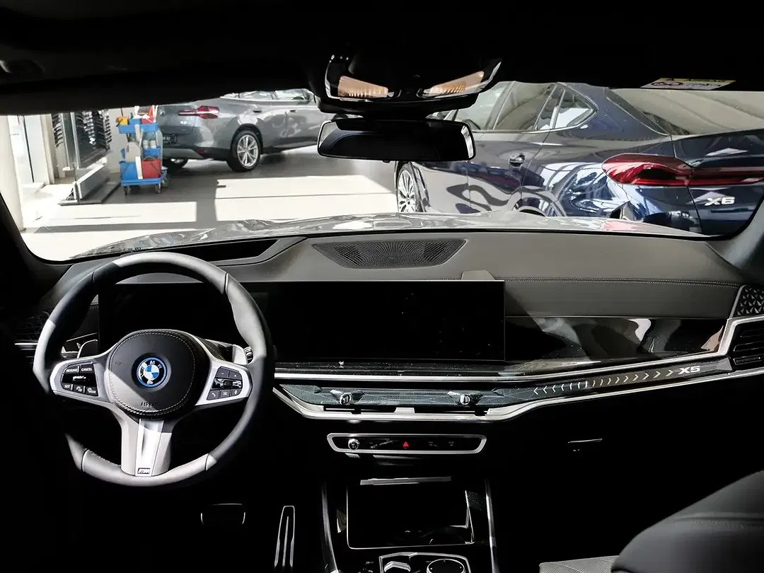 BMW X5 - Thumbnail 12