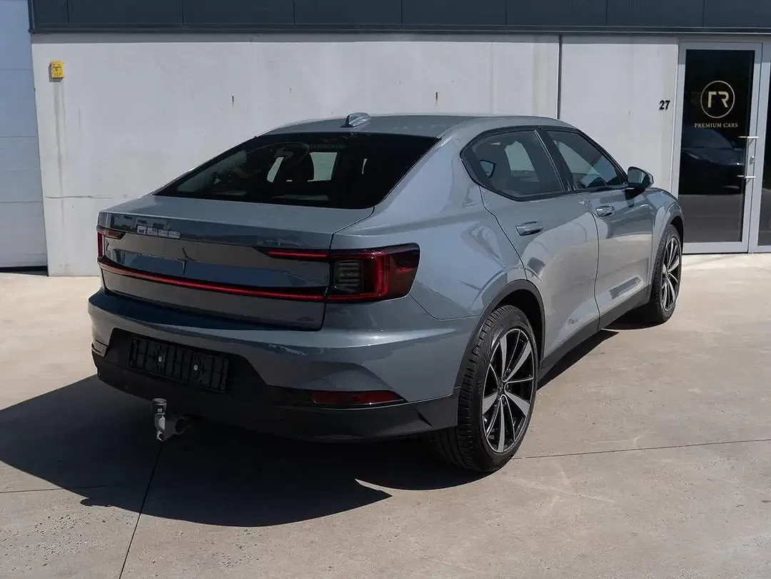 Polestar 2 - Thumbnail 11