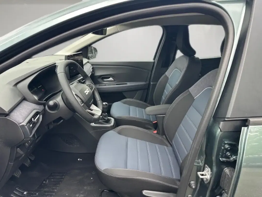 Dacia Sandero - Thumbnail 7