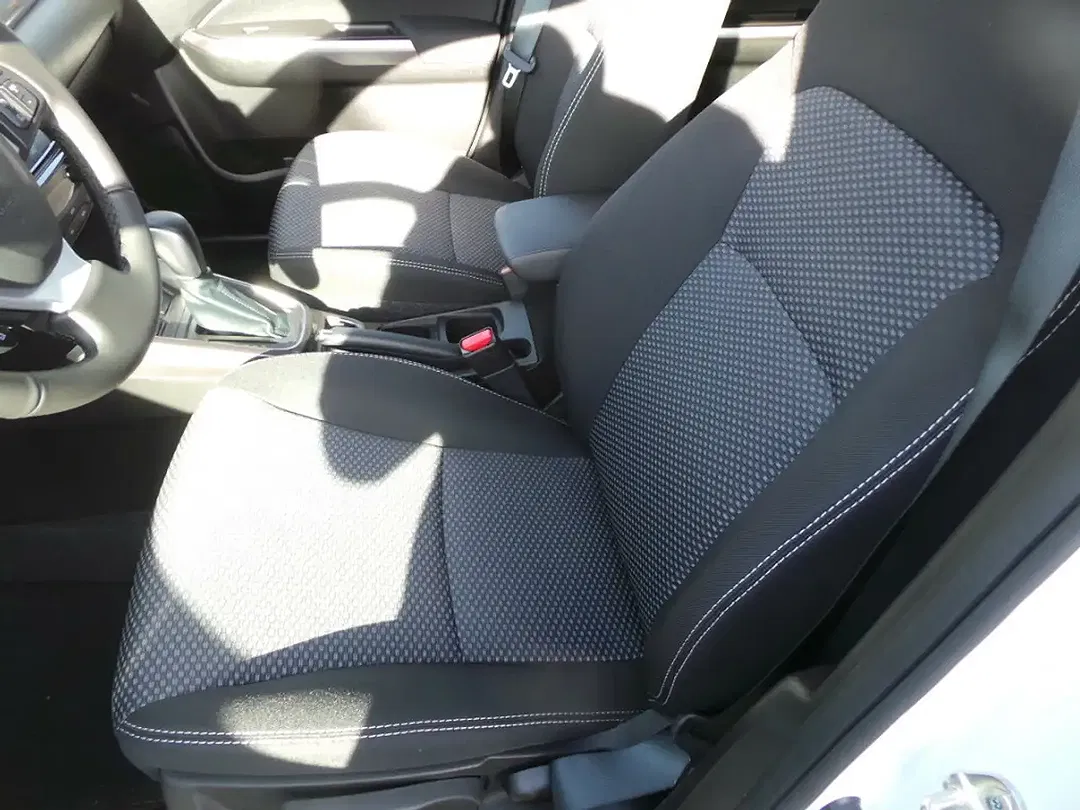 Suzuki Vitara - Thumbnail 8