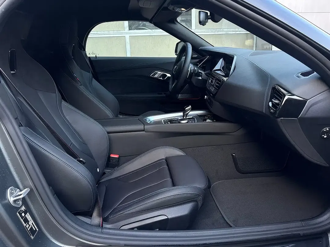 BMW Z4 - Thumbnail 8
