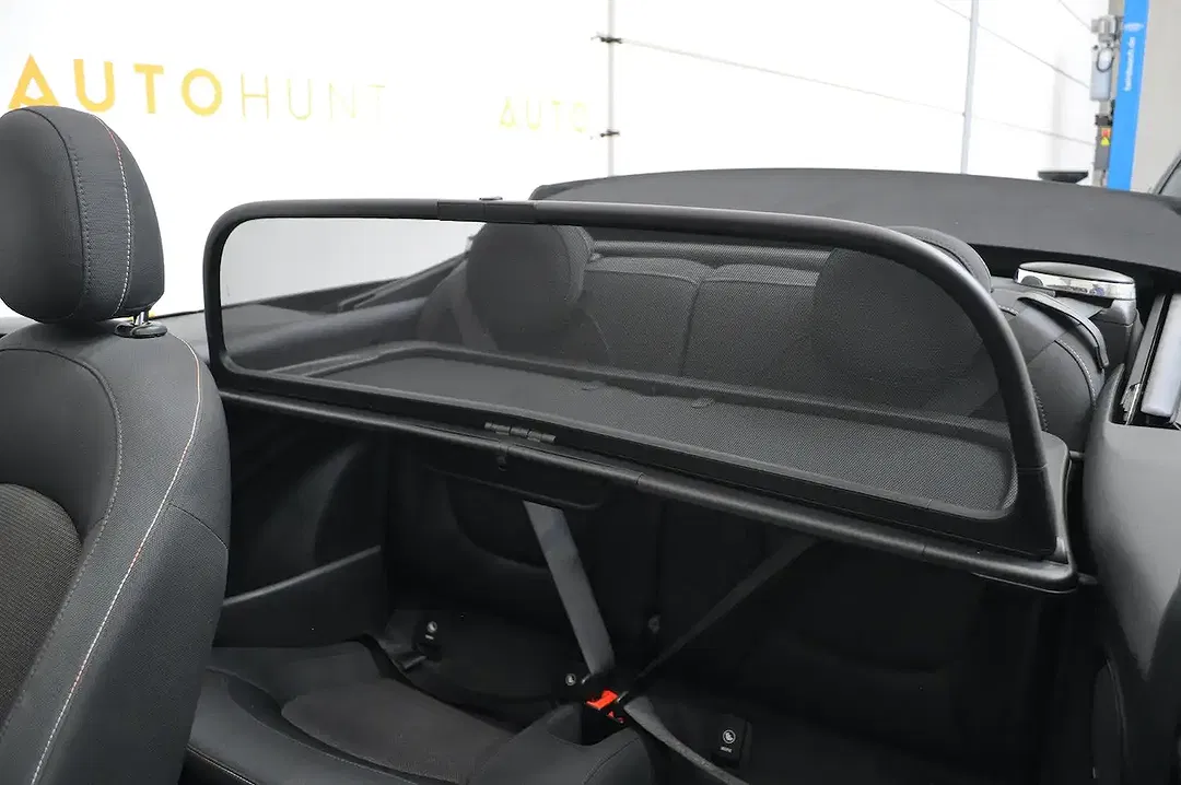 MINI Cooper Cabrio - Thumbnail 16