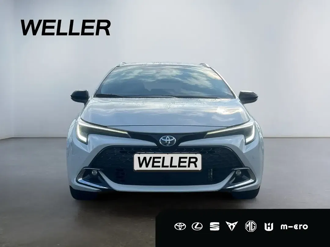 Toyota Corolla - Thumbnail 2