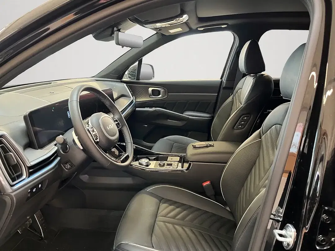 Kia Sorento - Thumbnail 13