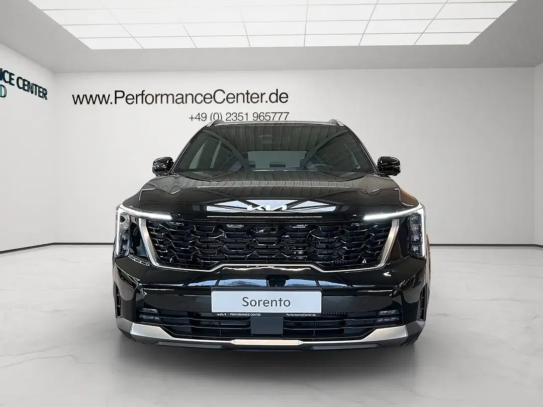 Kia Sorento - Thumbnail 2