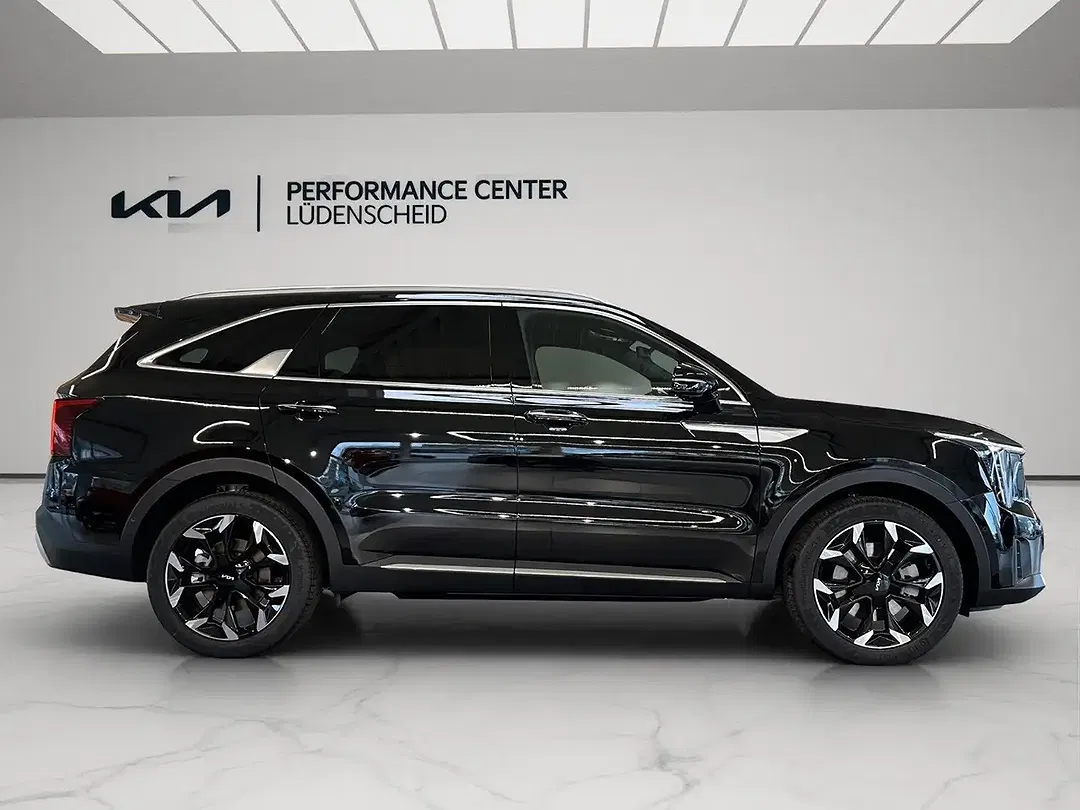 Kia Sorento - Thumbnail 4