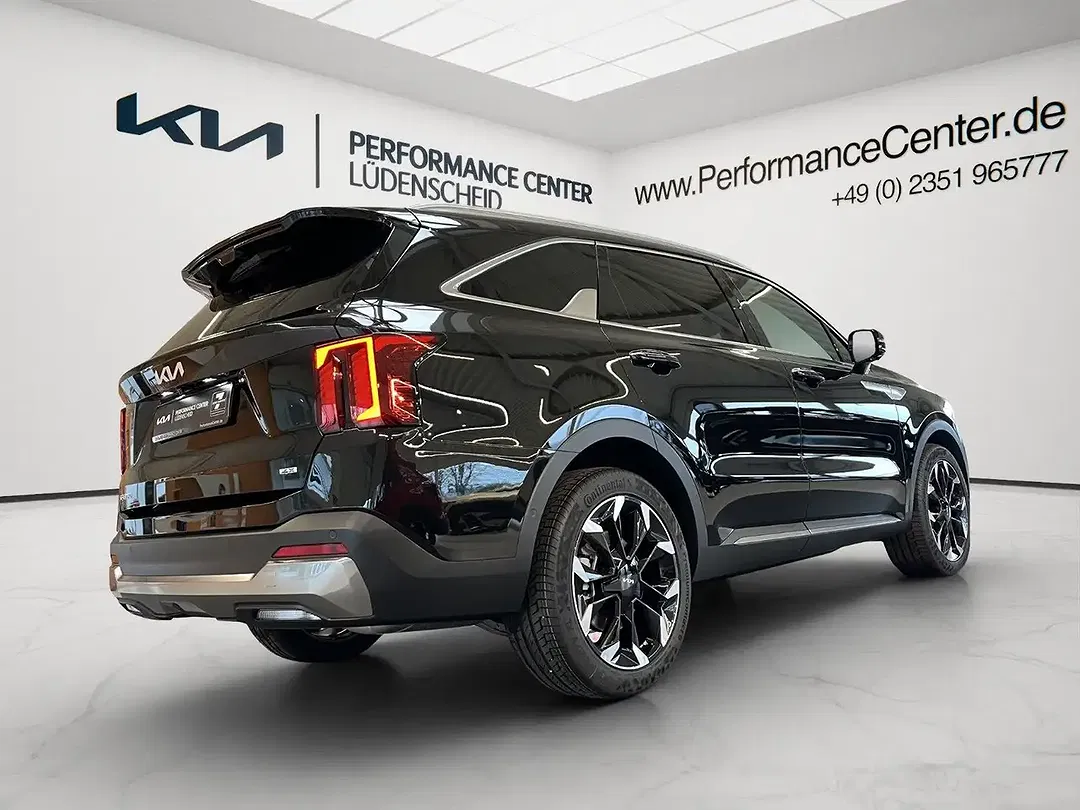 Kia Sorento - Thumbnail 5