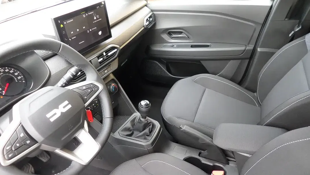 Dacia Sandero - Thumbnail 7