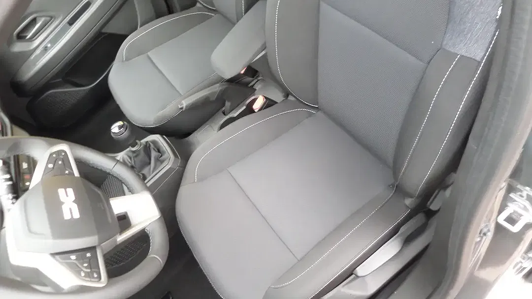 Dacia Sandero - Thumbnail 8