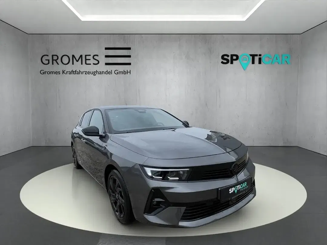 Opel Astra - Thumbnail 1