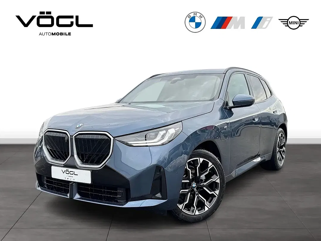 BMW X3 - Thumbnail 1