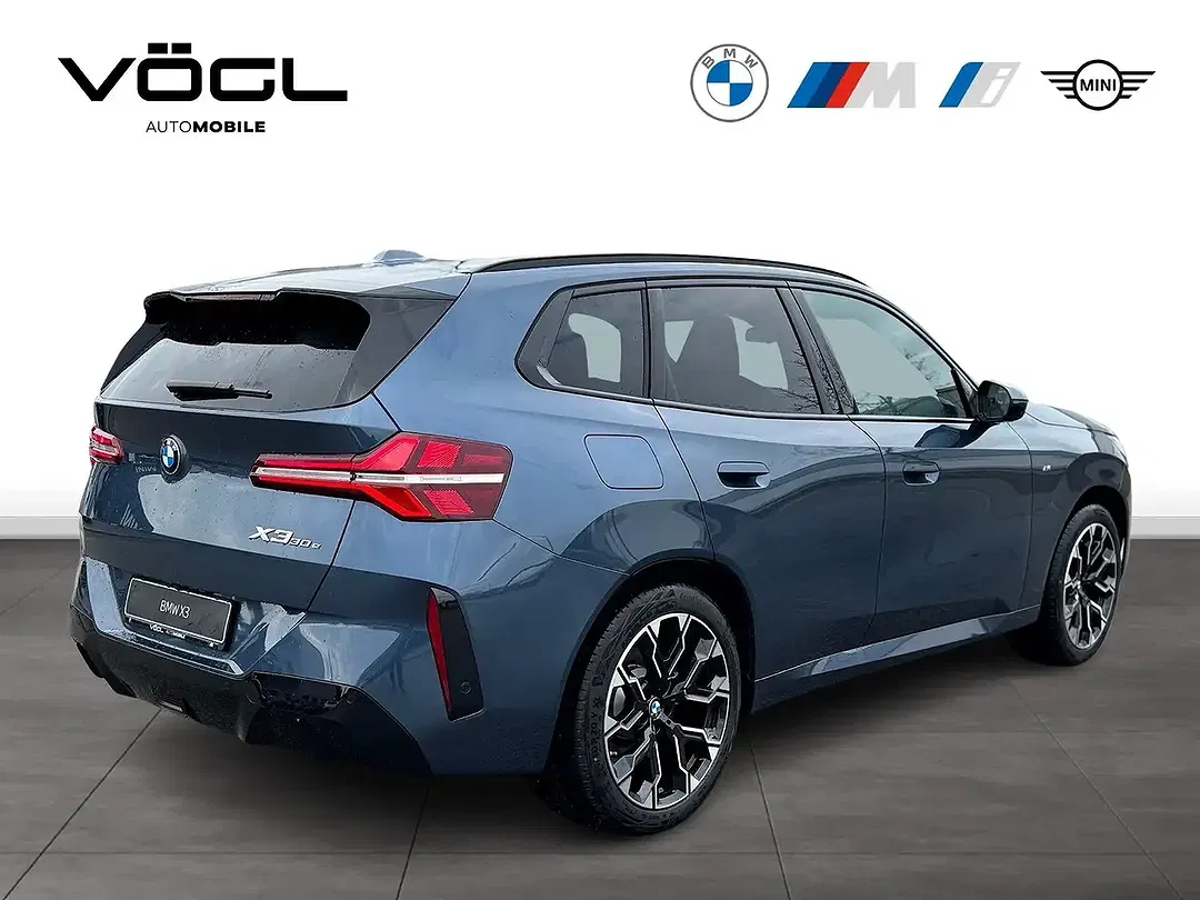 BMW X3 - Thumbnail 4