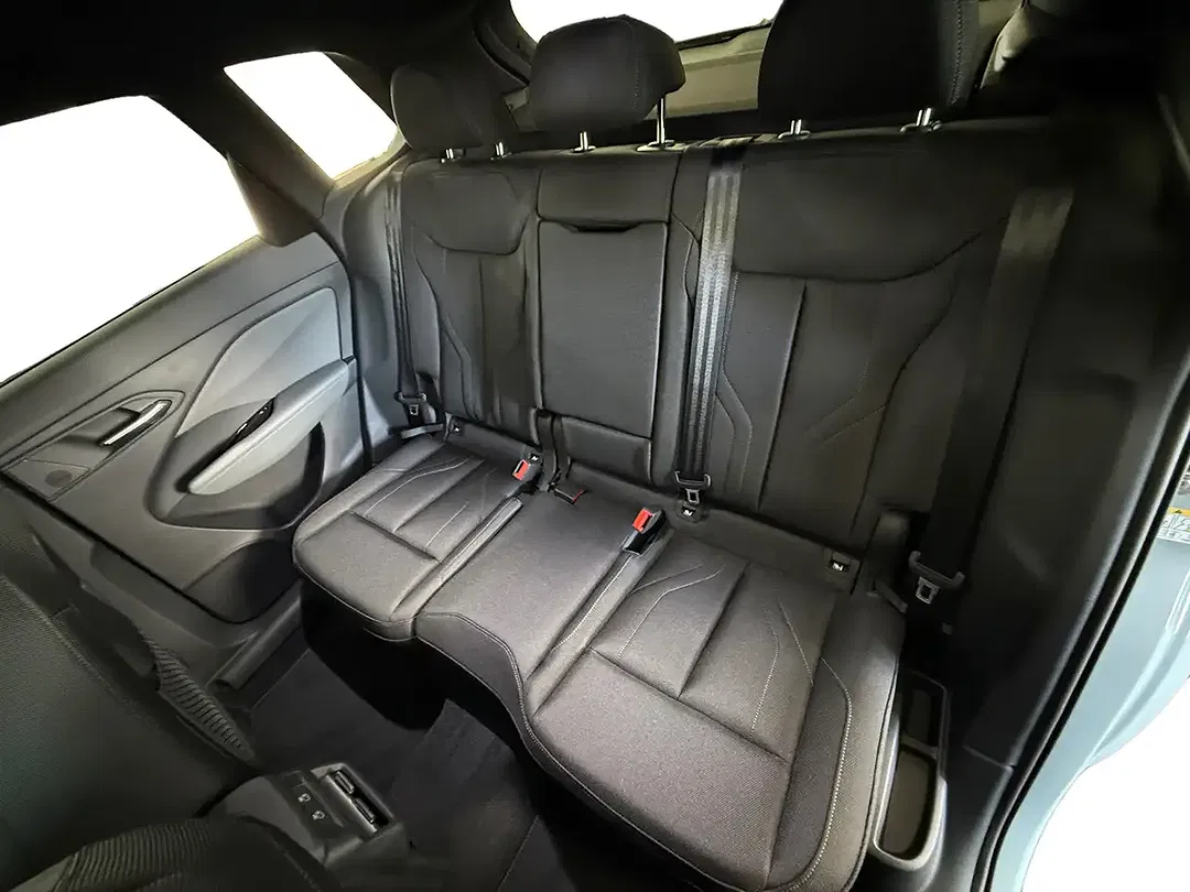 Audi Q3 - Thumbnail 10