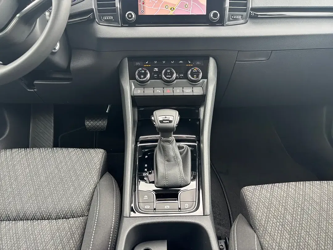 Skoda Karoq - Thumbnail 14