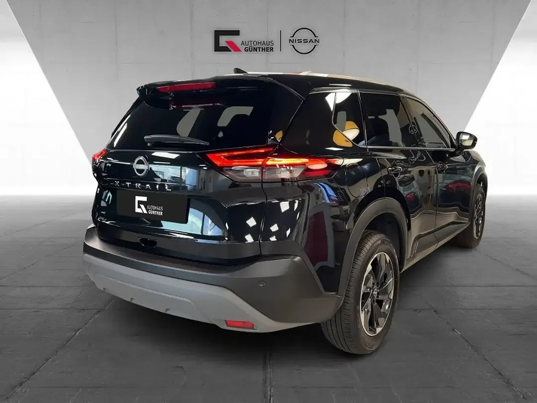 Nissan X-Trail - Thumbnail 4