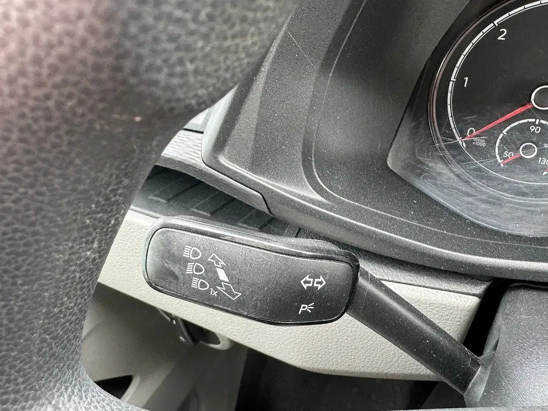 Volkswagen Transporter - Thumbnail 9