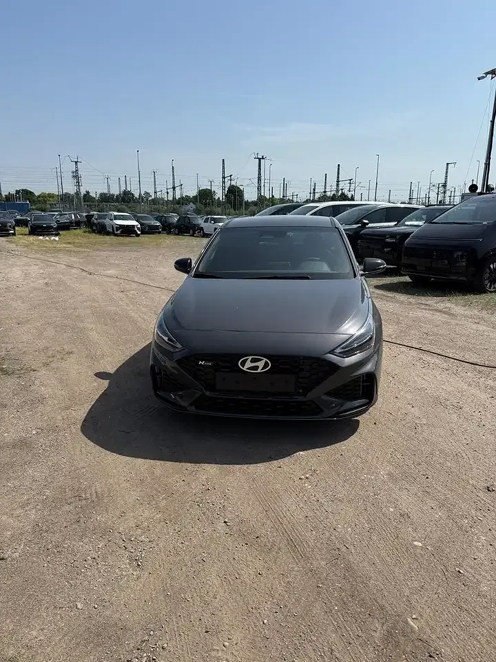 Hyundai i30 - Thumbnail 2