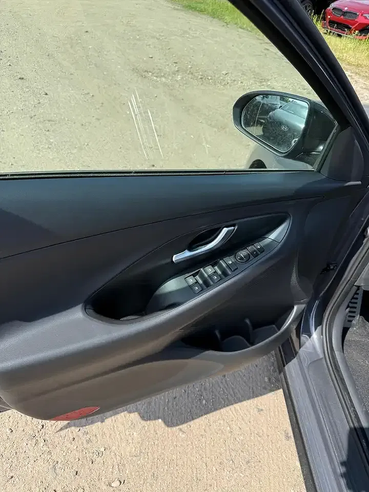 Hyundai i30 - Thumbnail 9
