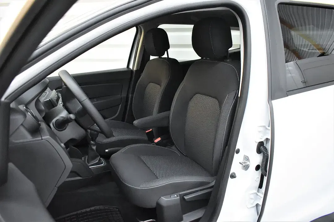 Dacia Duster - Thumbnail 8