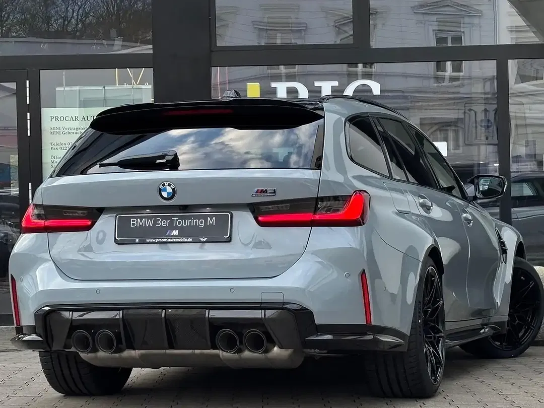 BMW M3 - Thumbnail 2
