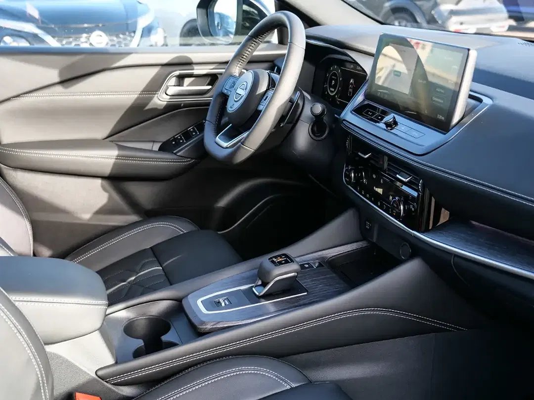 Nissan Qashqai - Thumbnail 12