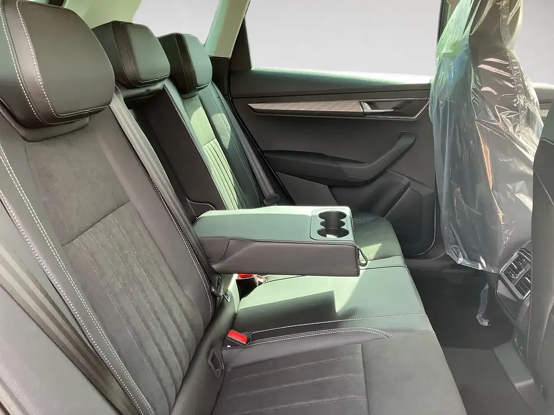 Skoda Karoq - Thumbnail 9
