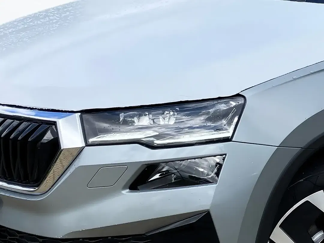 Skoda Karoq - Thumbnail 5
