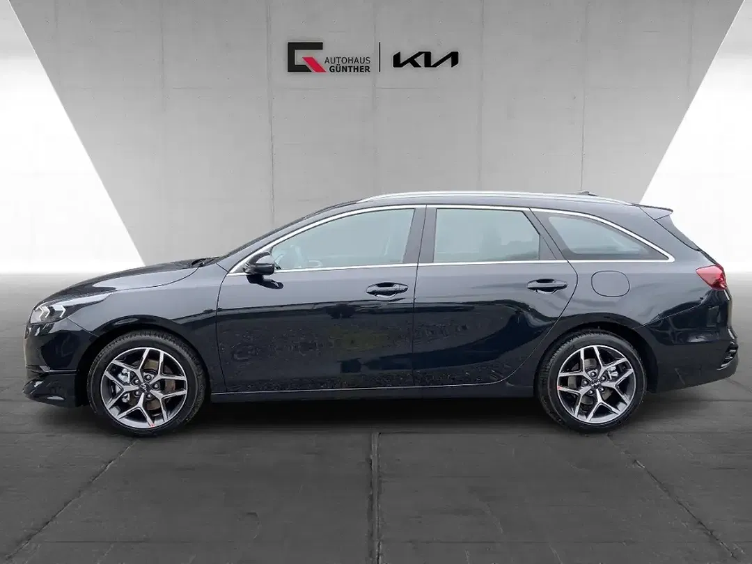 Kia Ceed SW / cee'd SW - Thumbnail 1