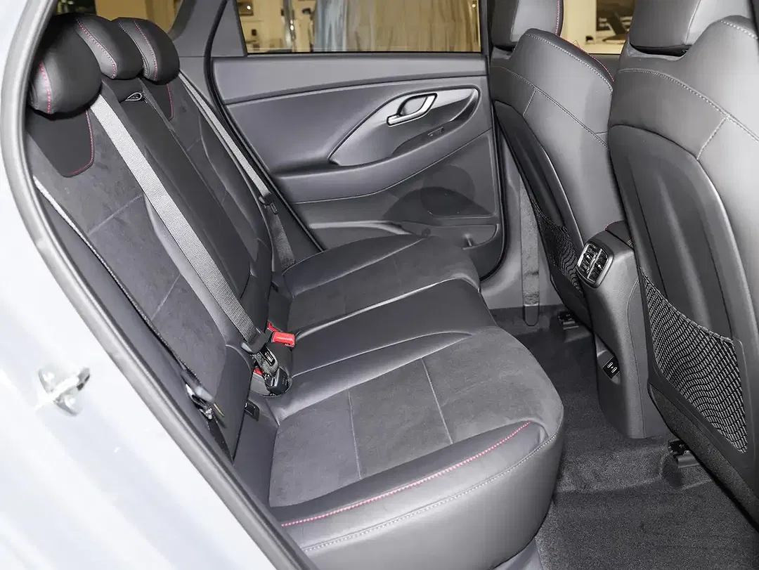 Hyundai i30 - Thumbnail 8