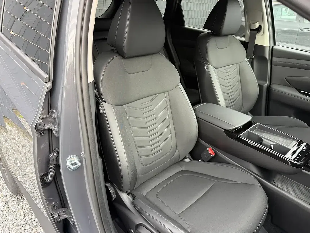 Hyundai TUCSON - Thumbnail 11