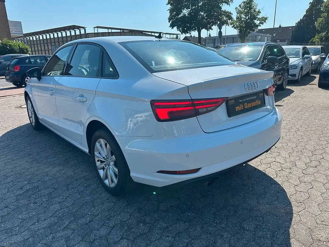 Audi A3 - Thumbnail 3