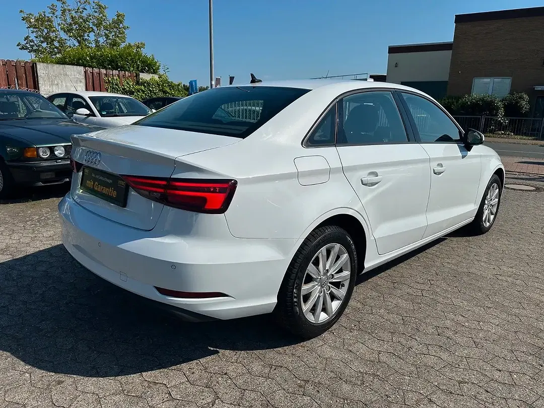 Audi A3 - Thumbnail 5