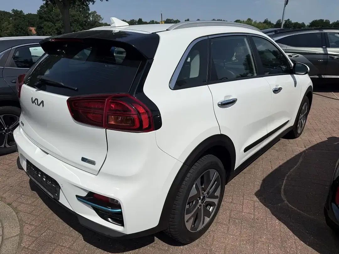 Kia Niro - Thumbnail 4