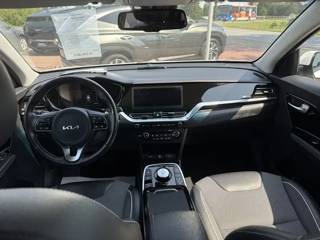 Kia Niro - Thumbnail 8