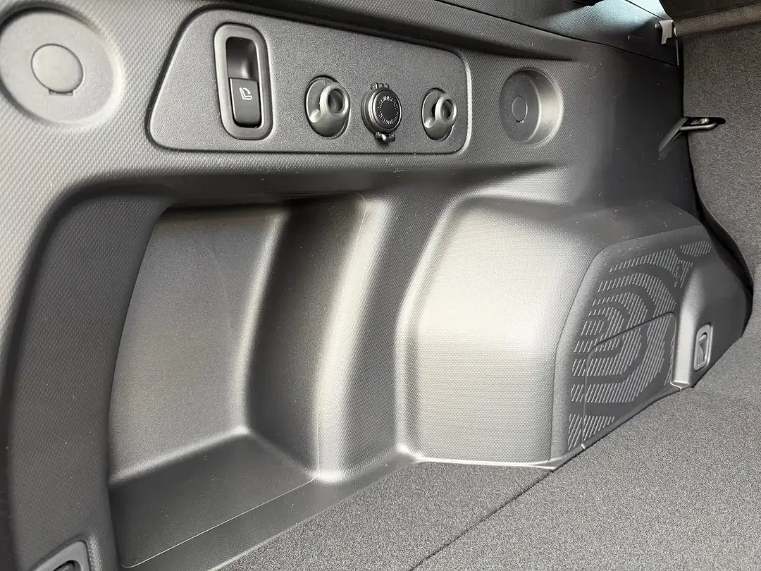 Subaru Forester - Thumbnail 15