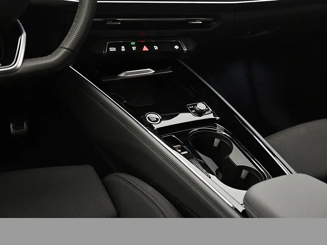 Audi Q3 - Thumbnail 15