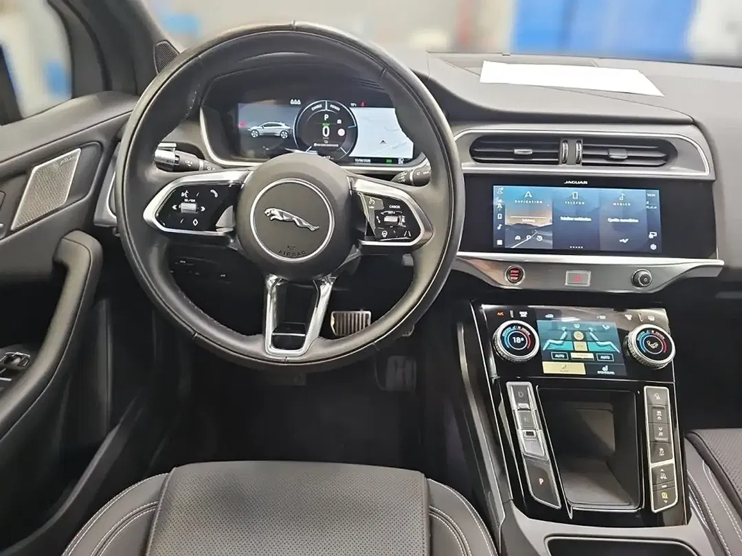 Jaguar I-Pace - Thumbnail 10