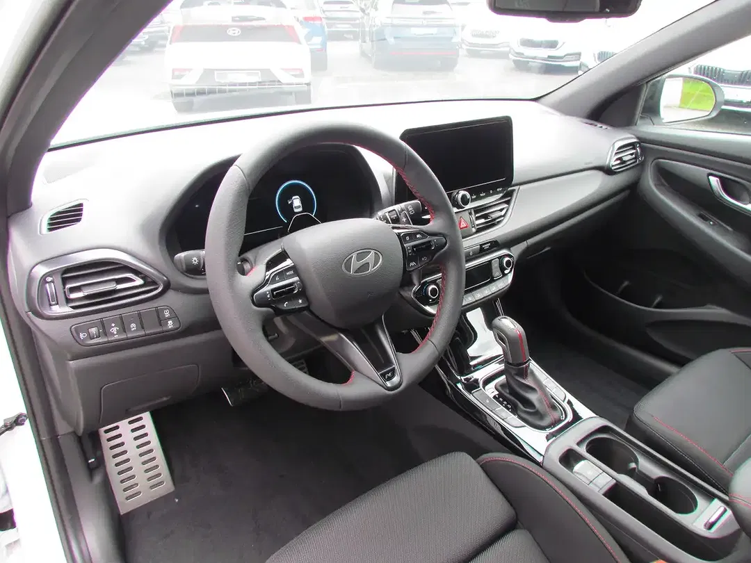Hyundai i30 - Thumbnail 10